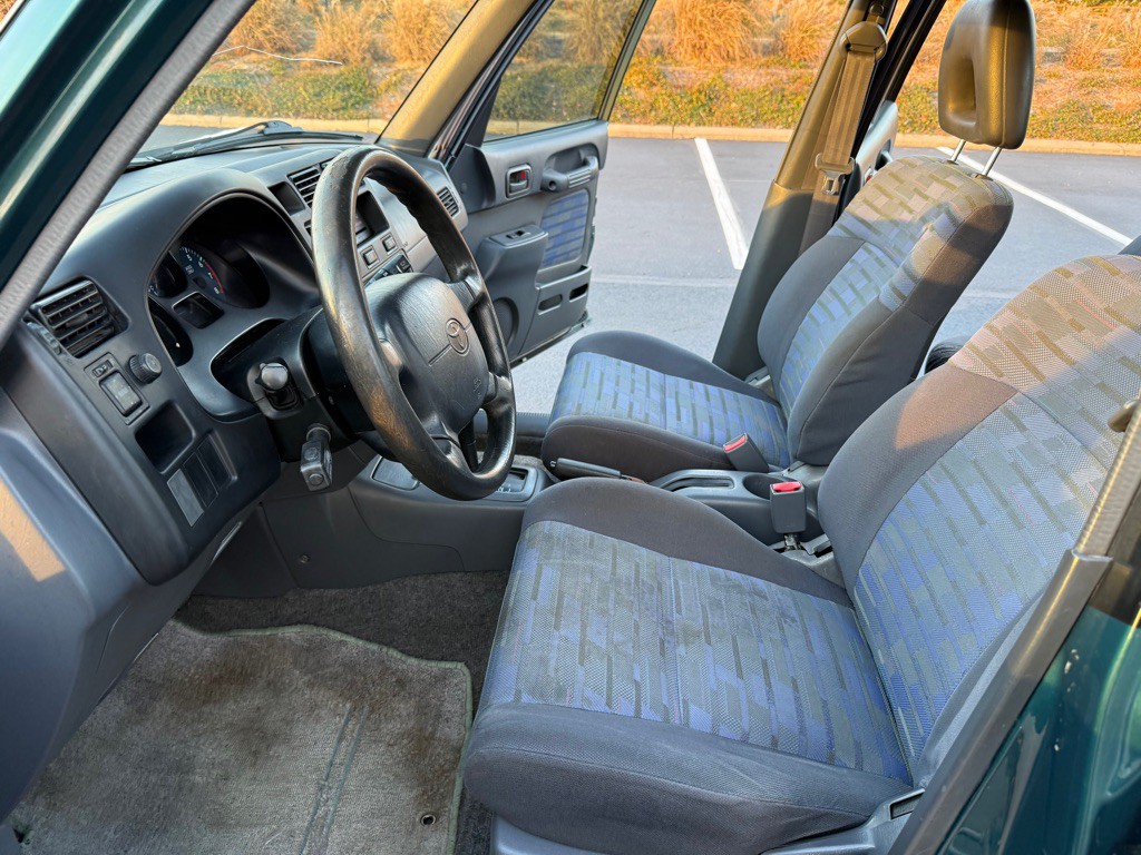 1997 Toyota Rav4 Image 14