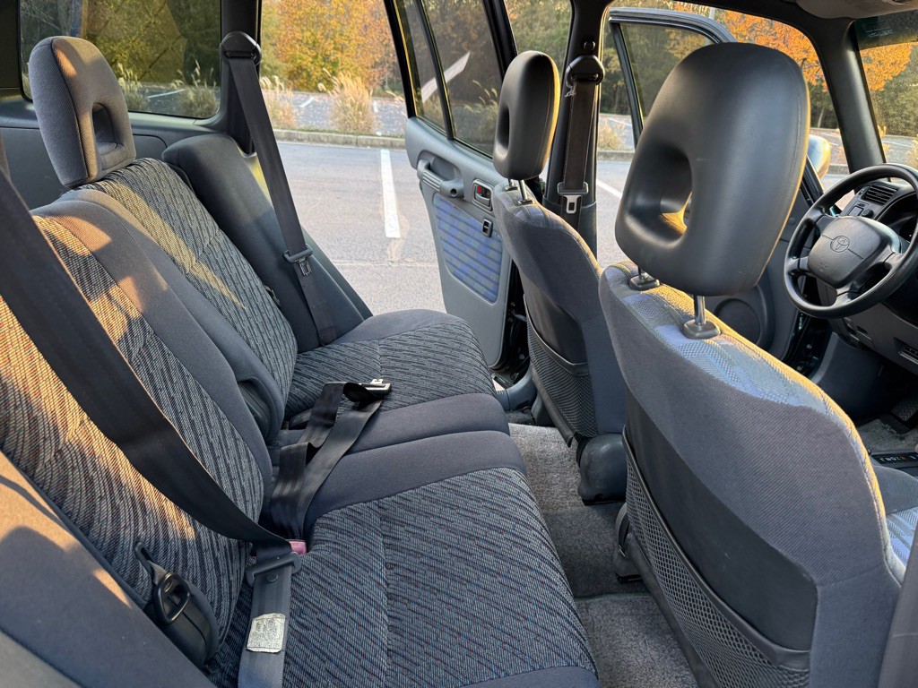 1997 Toyota Rav4 Image 19