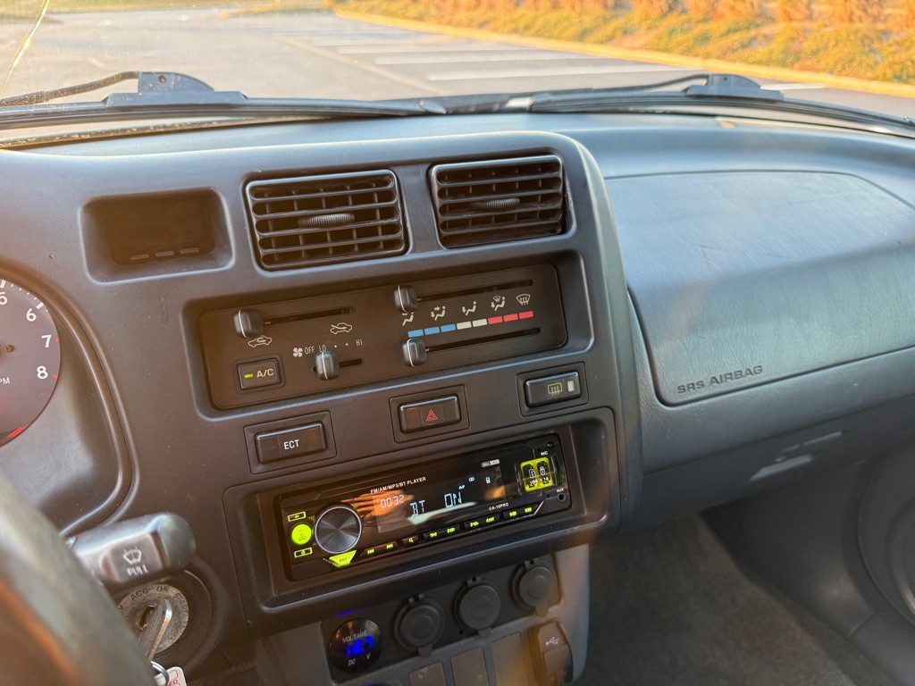 1997 Toyota Rav4 Image 26