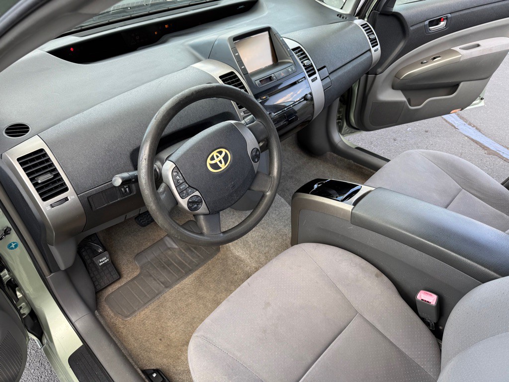 2008 Toyota Prius Image 11