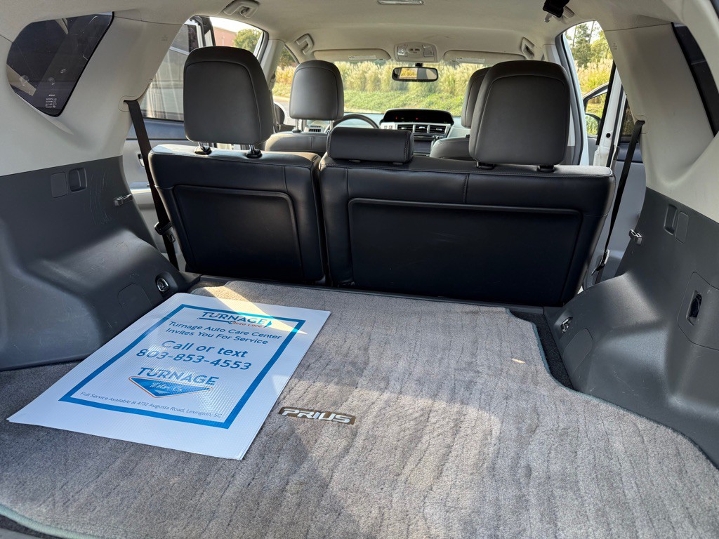 2012 Toyota Prius Image 18