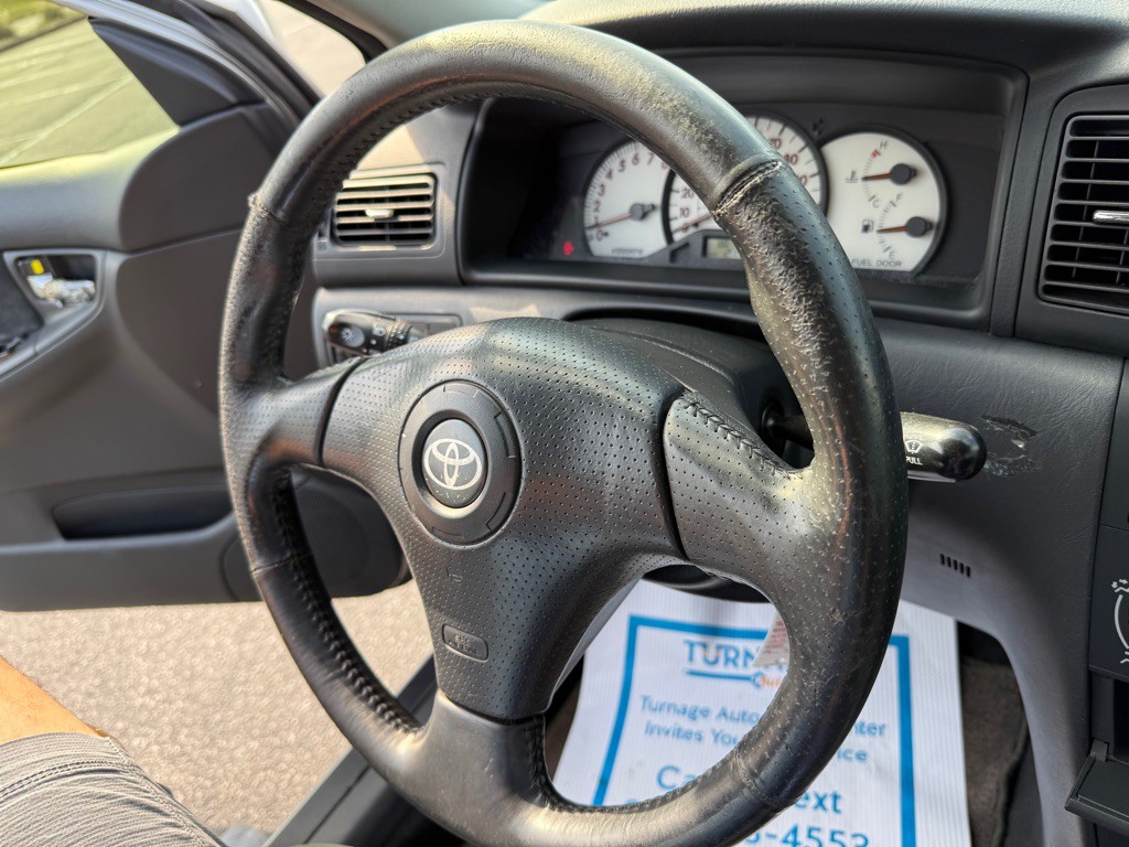 2003 Toyota Corolla Image 21