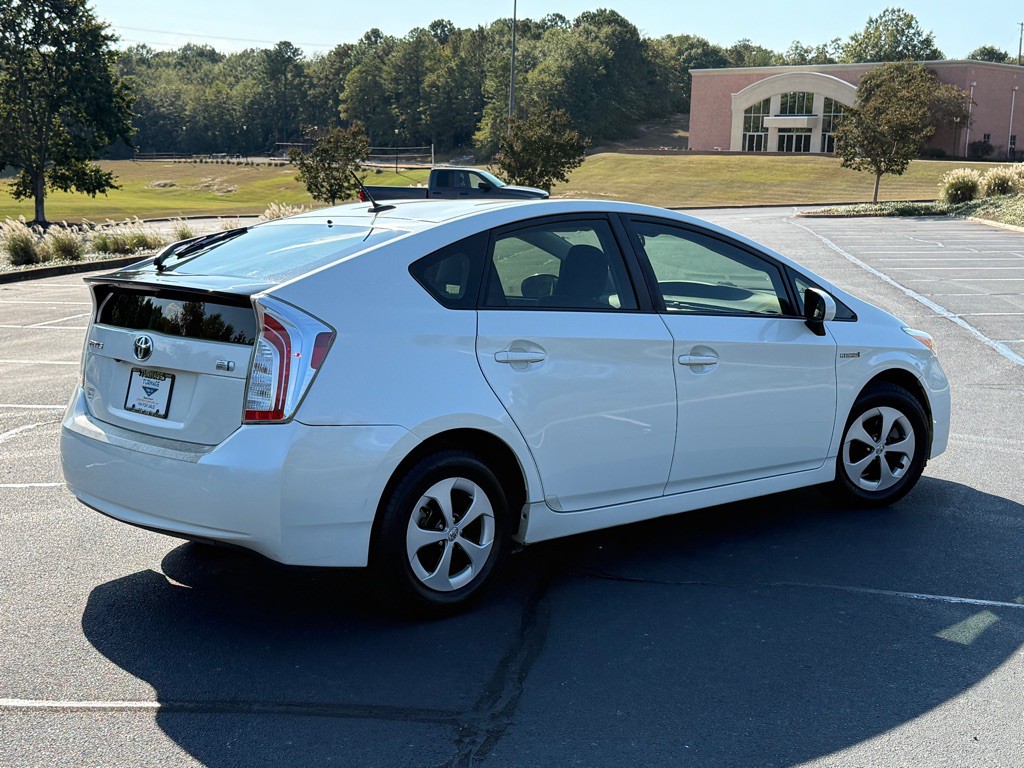 2013 Toyota Prius Image 6