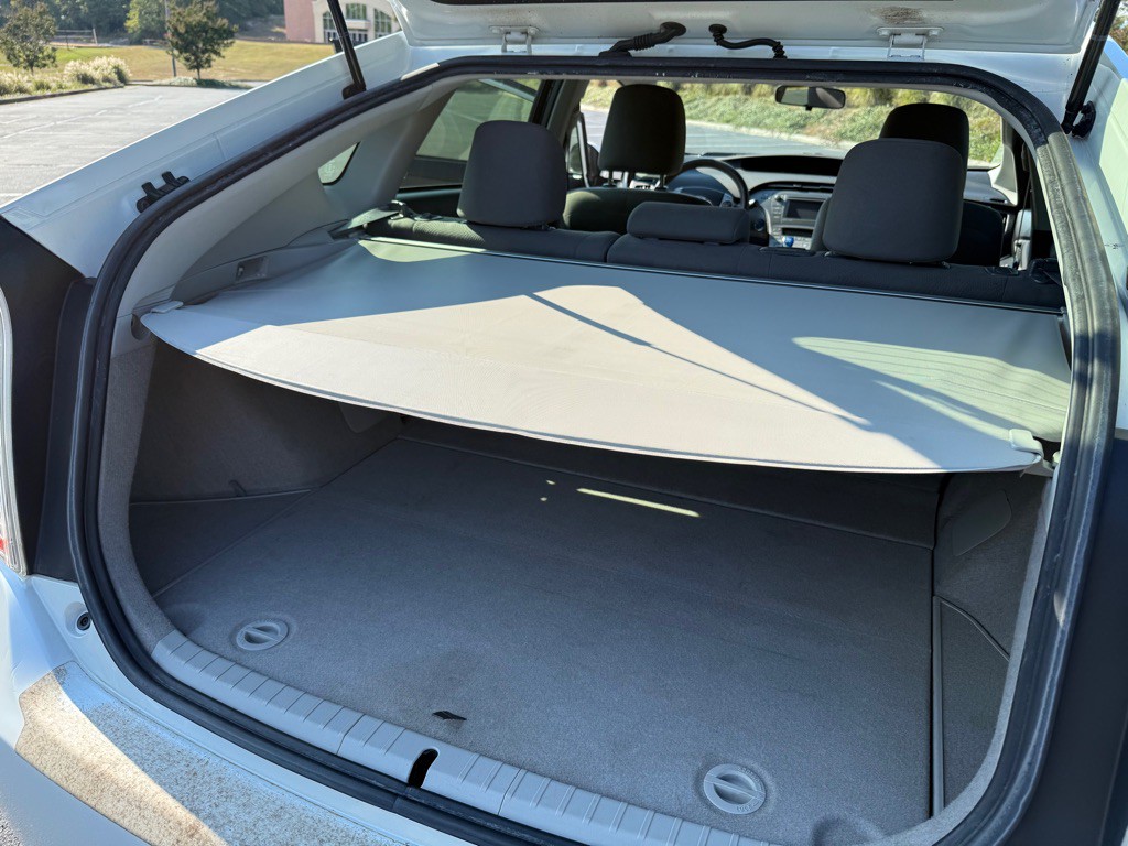 2013 Toyota Prius Image 19