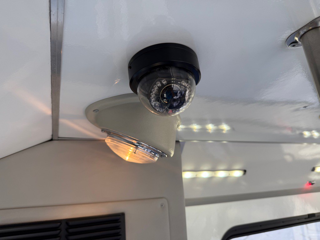 2015 Ford Econoline Image 30