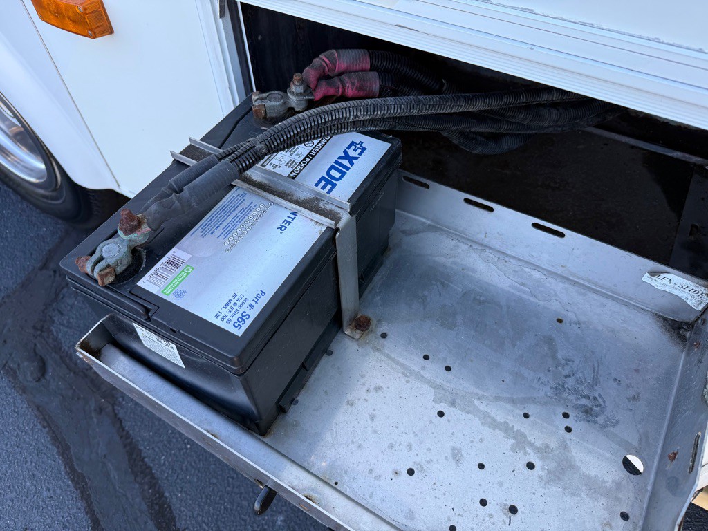 2015 Ford Econoline Image 31