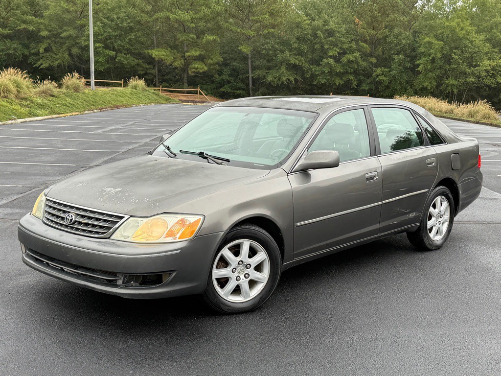 2004 Toyota Avalon Image 5