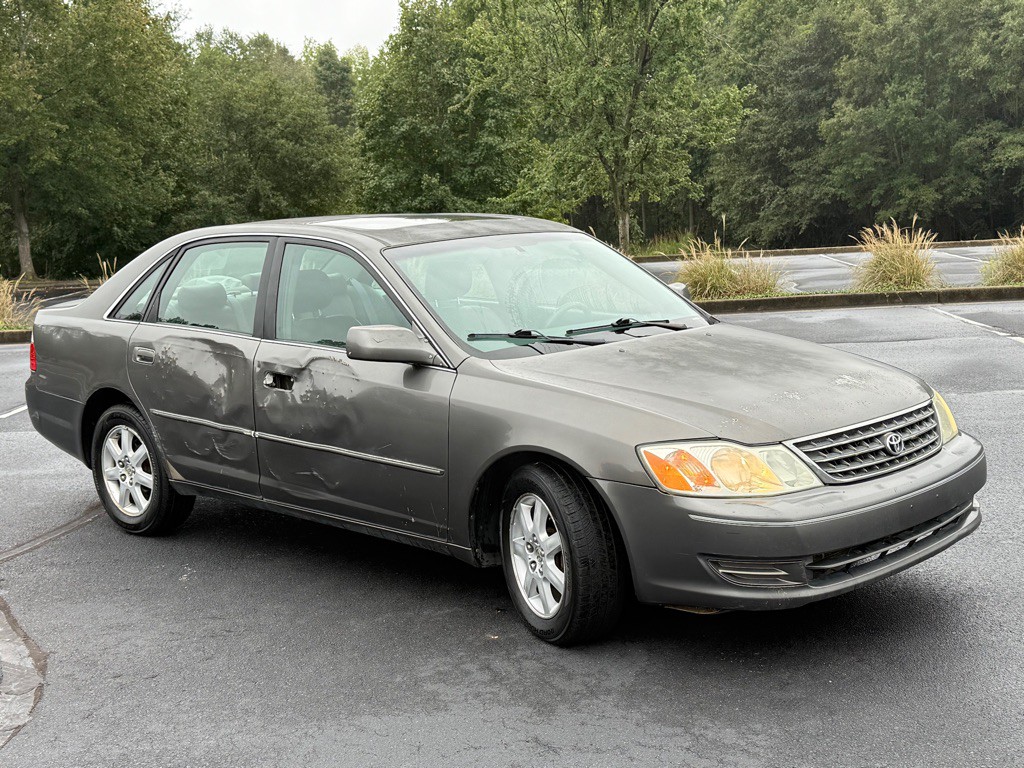 2004 Toyota Avalon Image 7