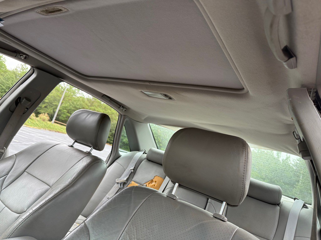 2004 Toyota Avalon Image 26