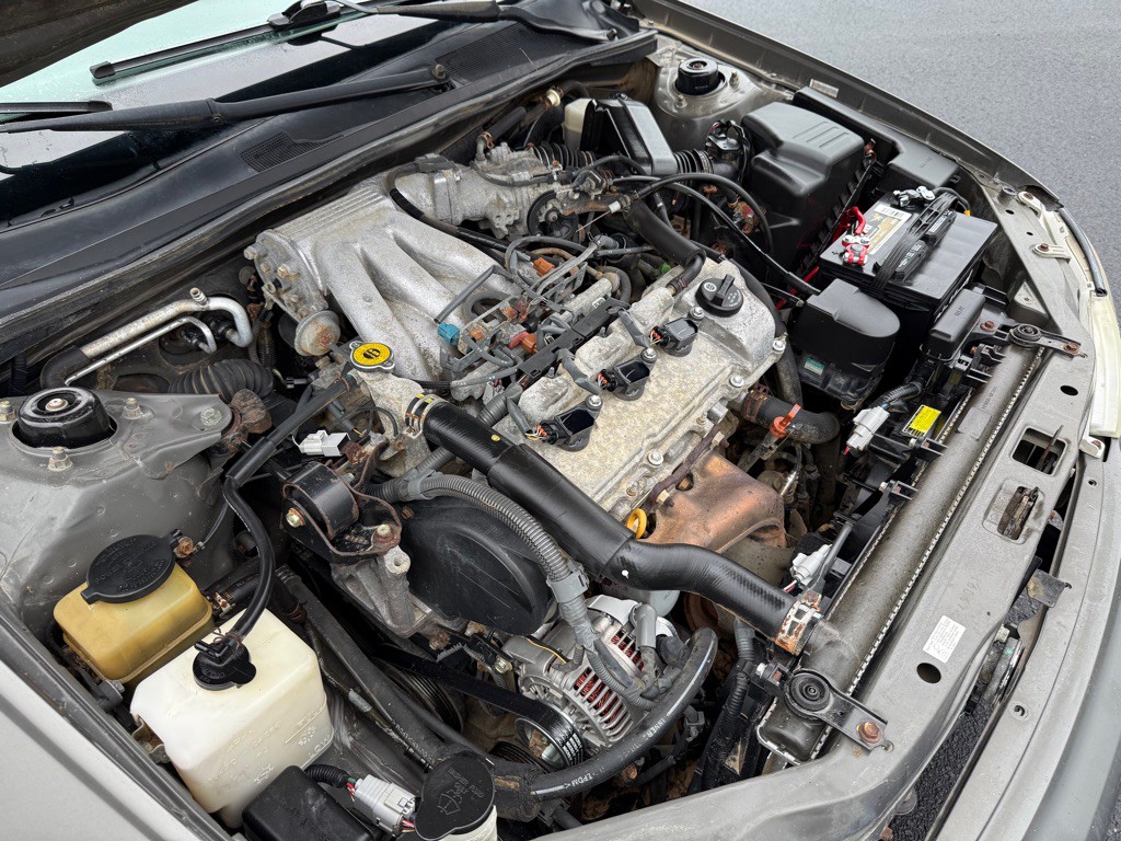 2004 Toyota Avalon Image 28