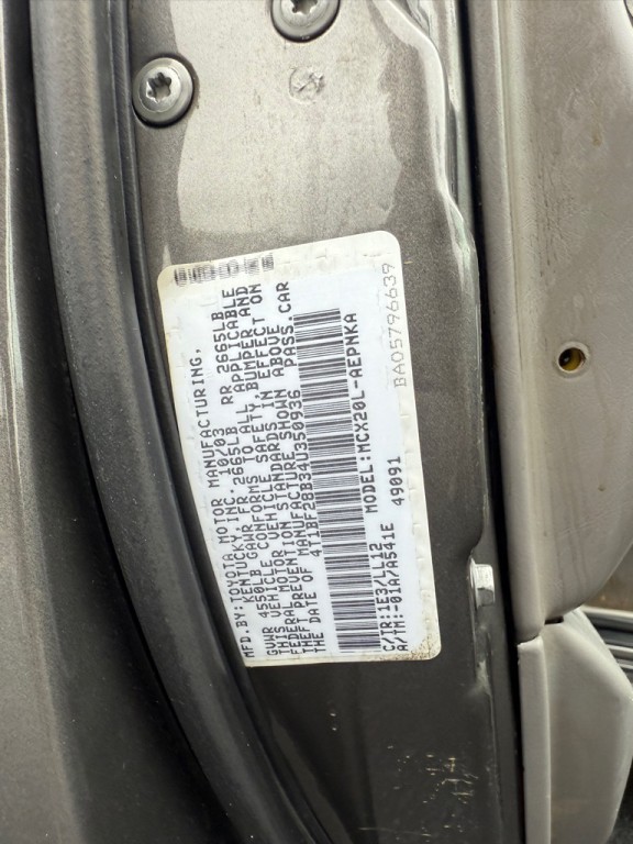 2004 Toyota Avalon Image 29