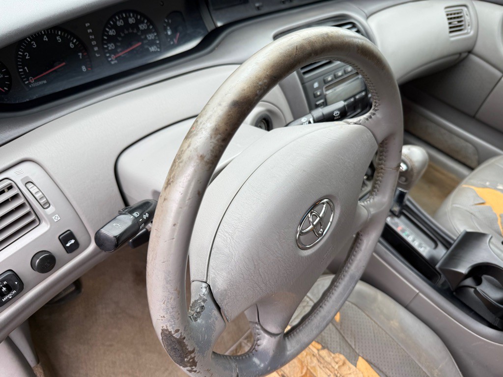 2004 Toyota Avalon Image 31