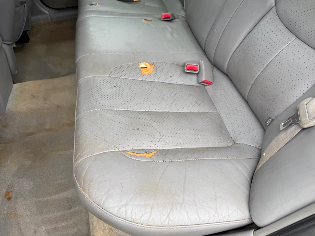 2004 Toyota Avalon Image 33