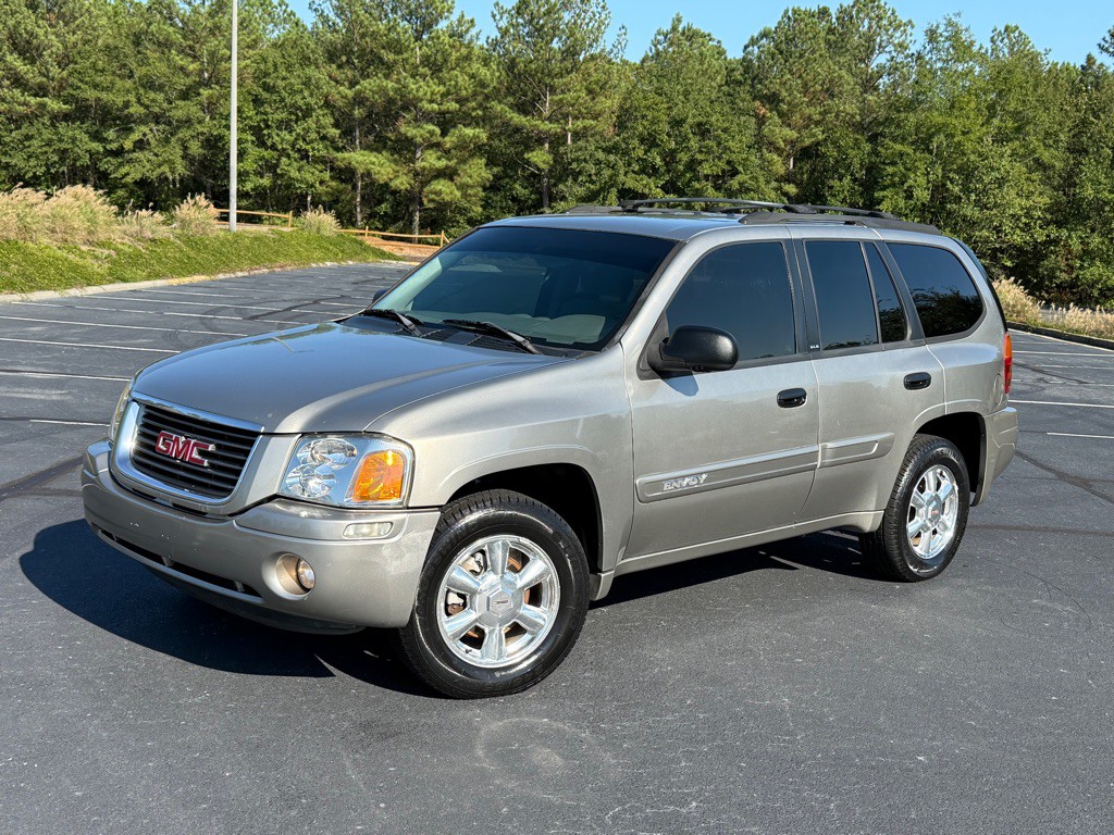 2002 GMC Envoy Image 2