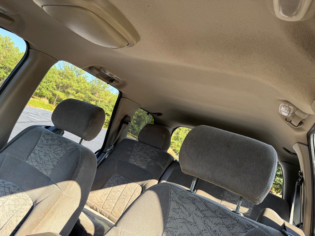 2002 GMC Envoy Image 22