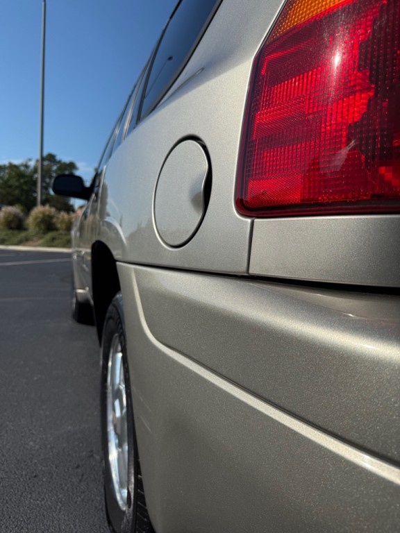 2002 GMC Envoy Image 30
