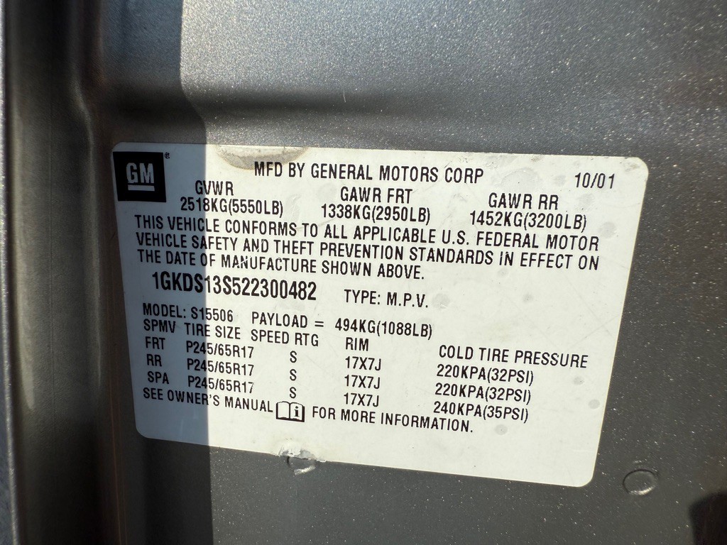 2002 GMC Envoy Image 32
