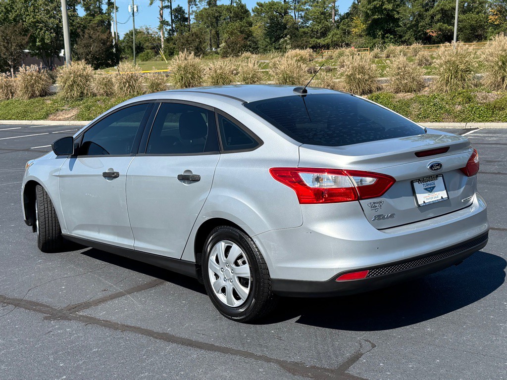 2012 Ford Focus Image 9