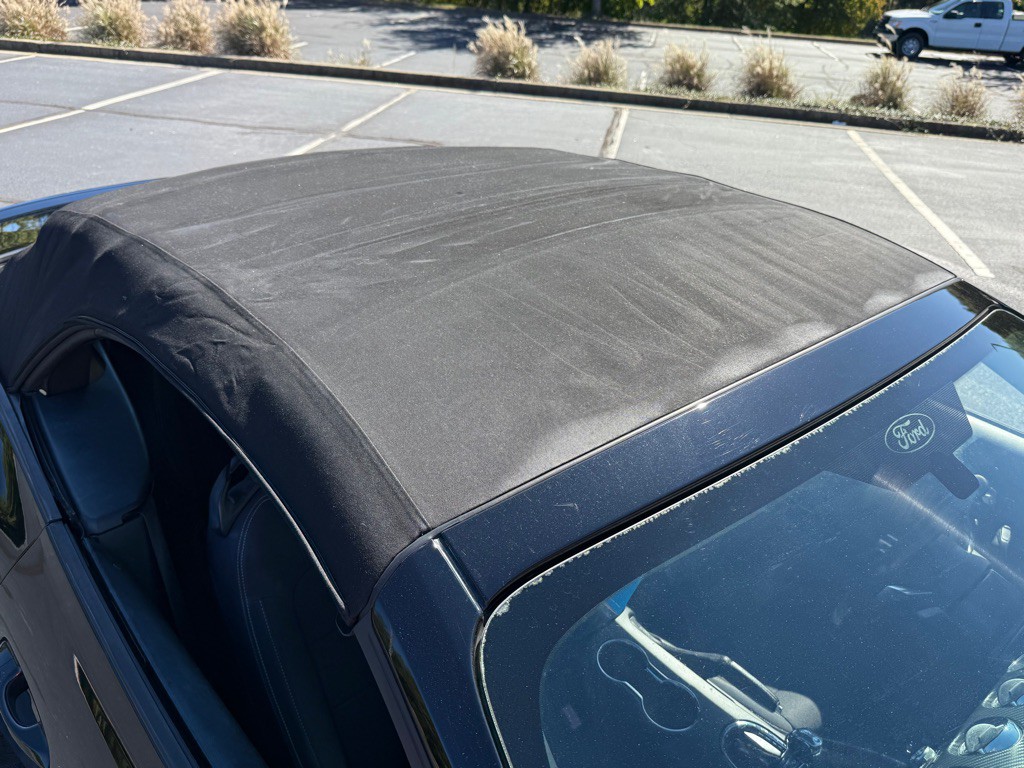 2016 Ford Mustang Image 28