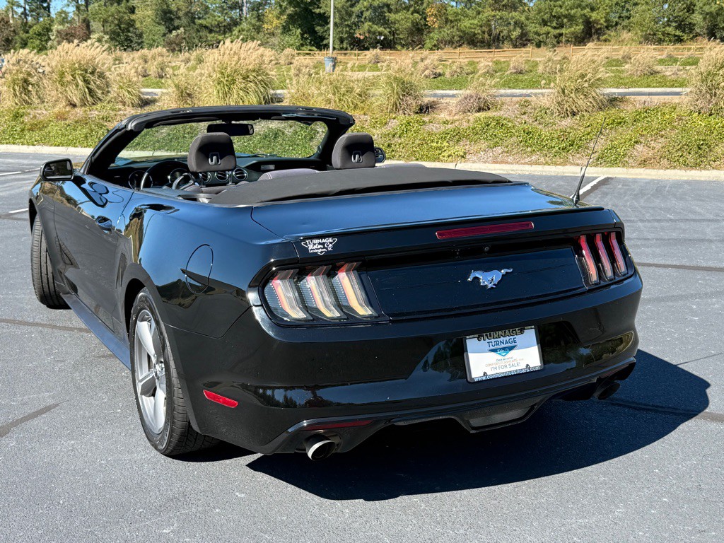 2016 Ford Mustang Image 12