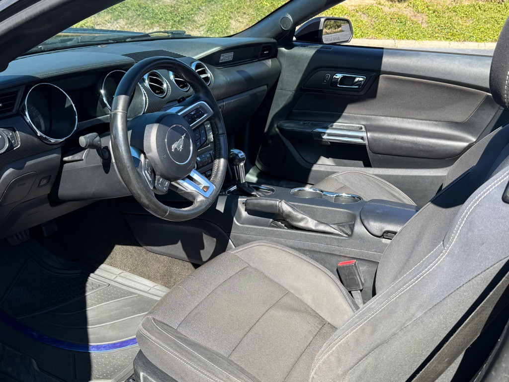 2016 Ford Mustang Image 14