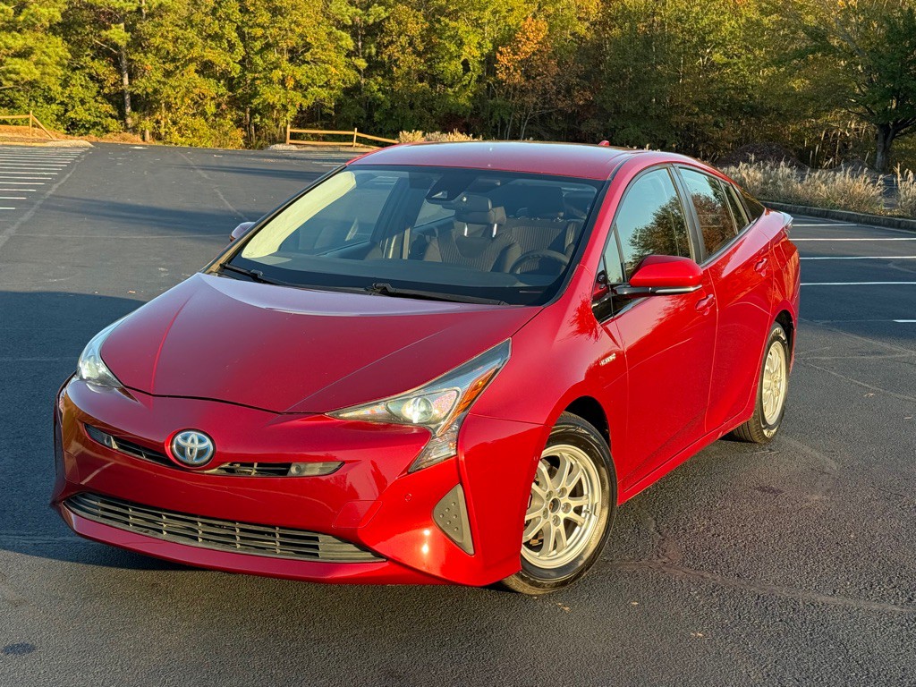 2018 Toyota Prius Image 1