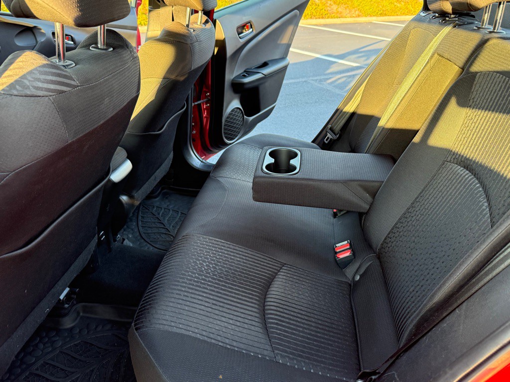 2018 Toyota Prius Image 18