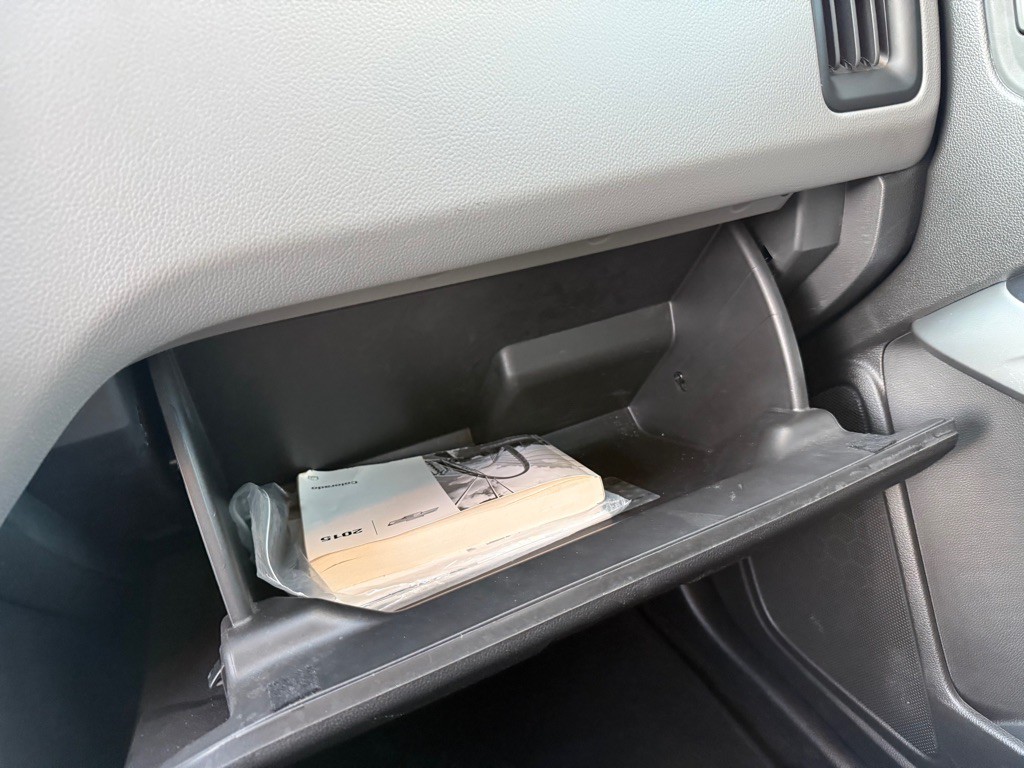 2015 Chevrolet Colorado Image 24