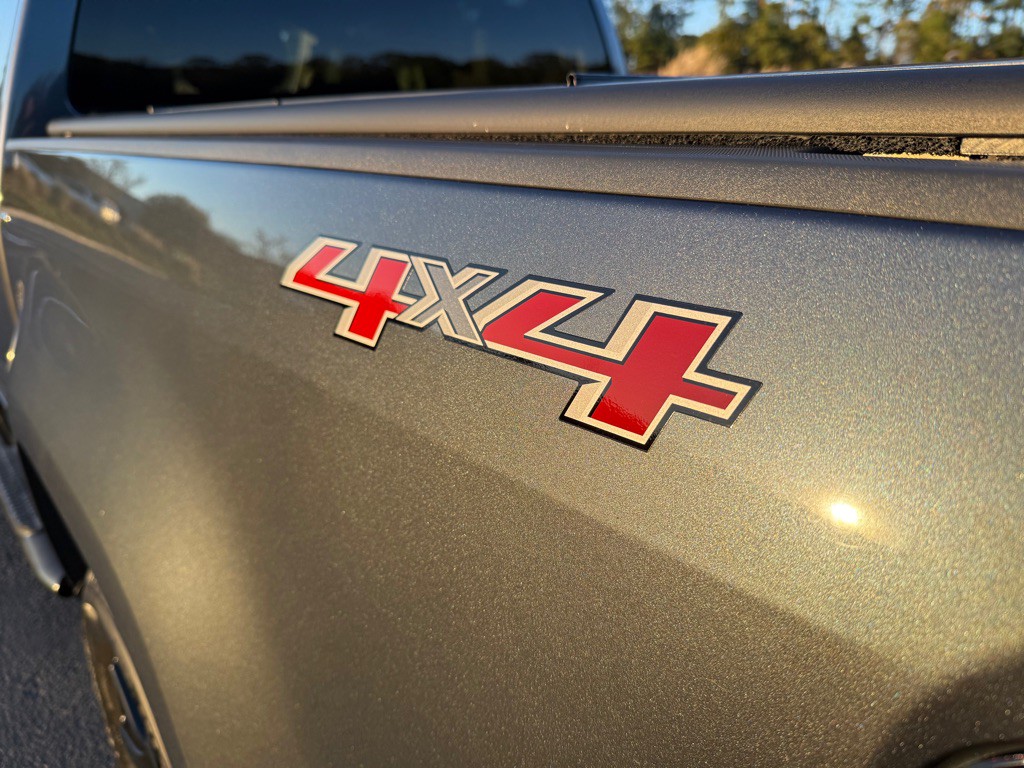 2015 Chevrolet Colorado Image 31