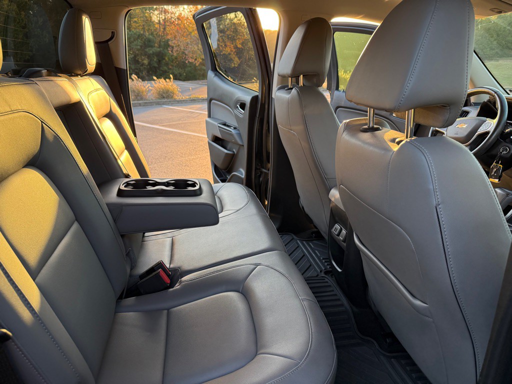 2015 Chevrolet Colorado Image 17