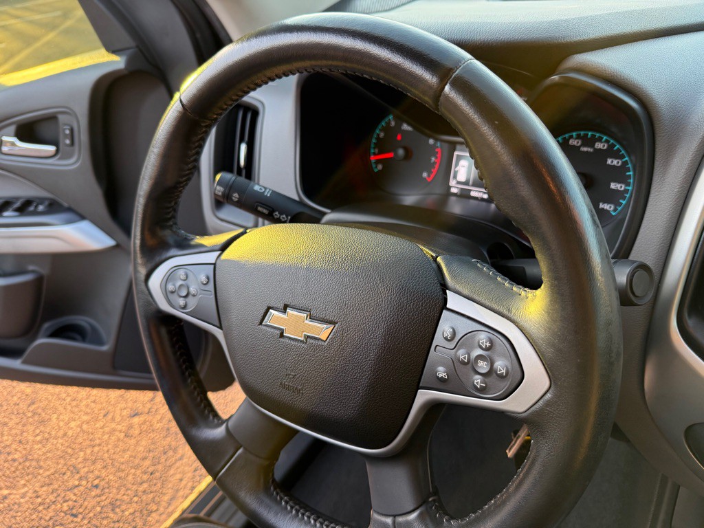 2015 Chevrolet Colorado Image 25