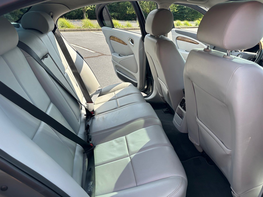 2006 Jaguar S-TYPE Image 17