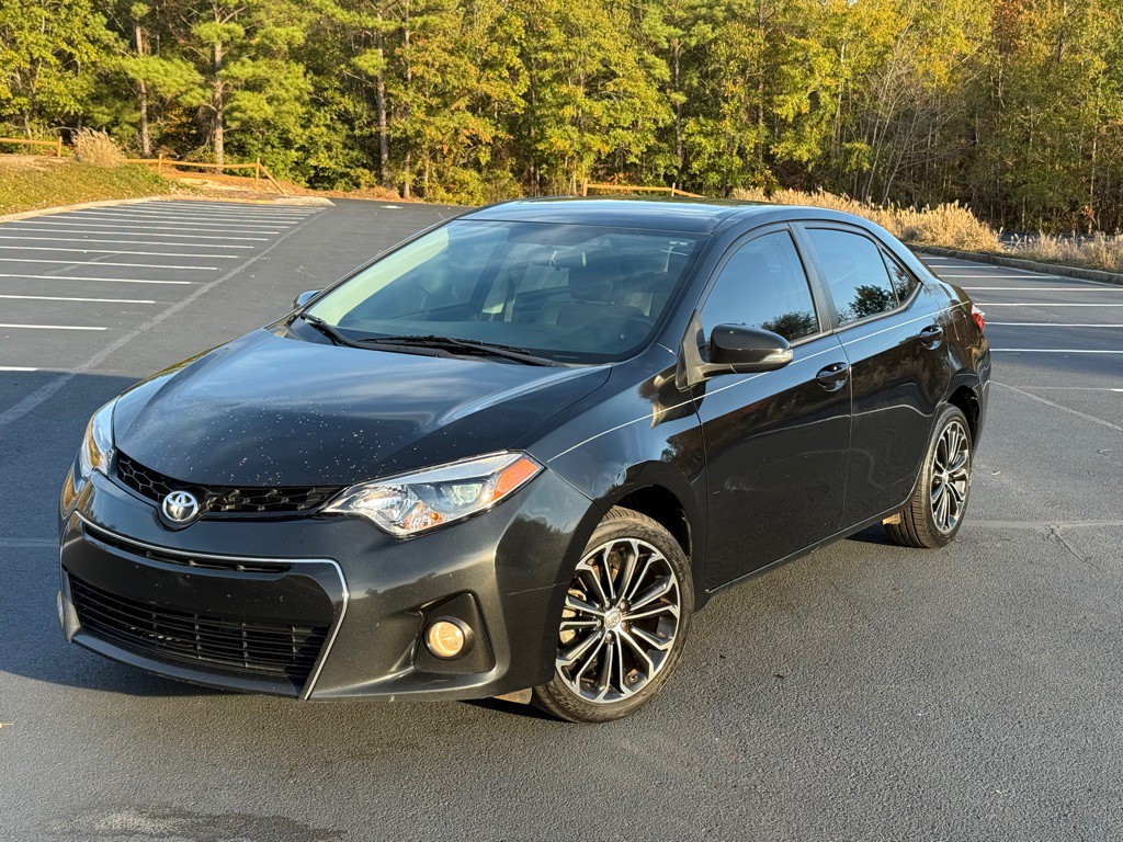 2014 Toyota Corolla Image 1