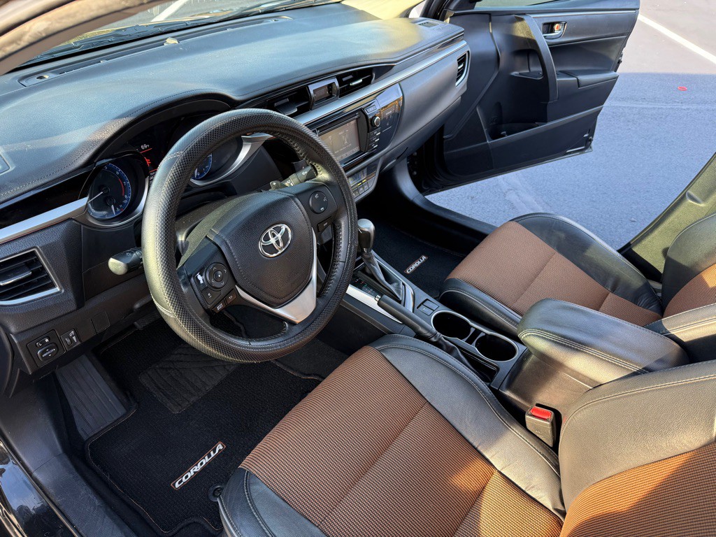 2014 Toyota Corolla Image 13