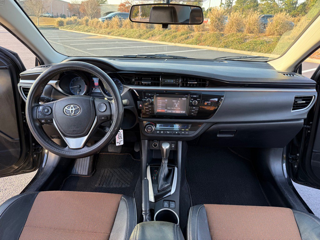 2014 Toyota Corolla Image 14