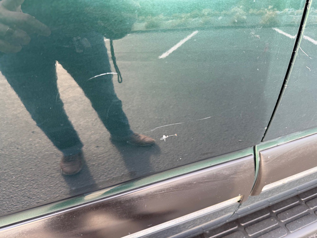 2001 Chevrolet Suburban Image 39