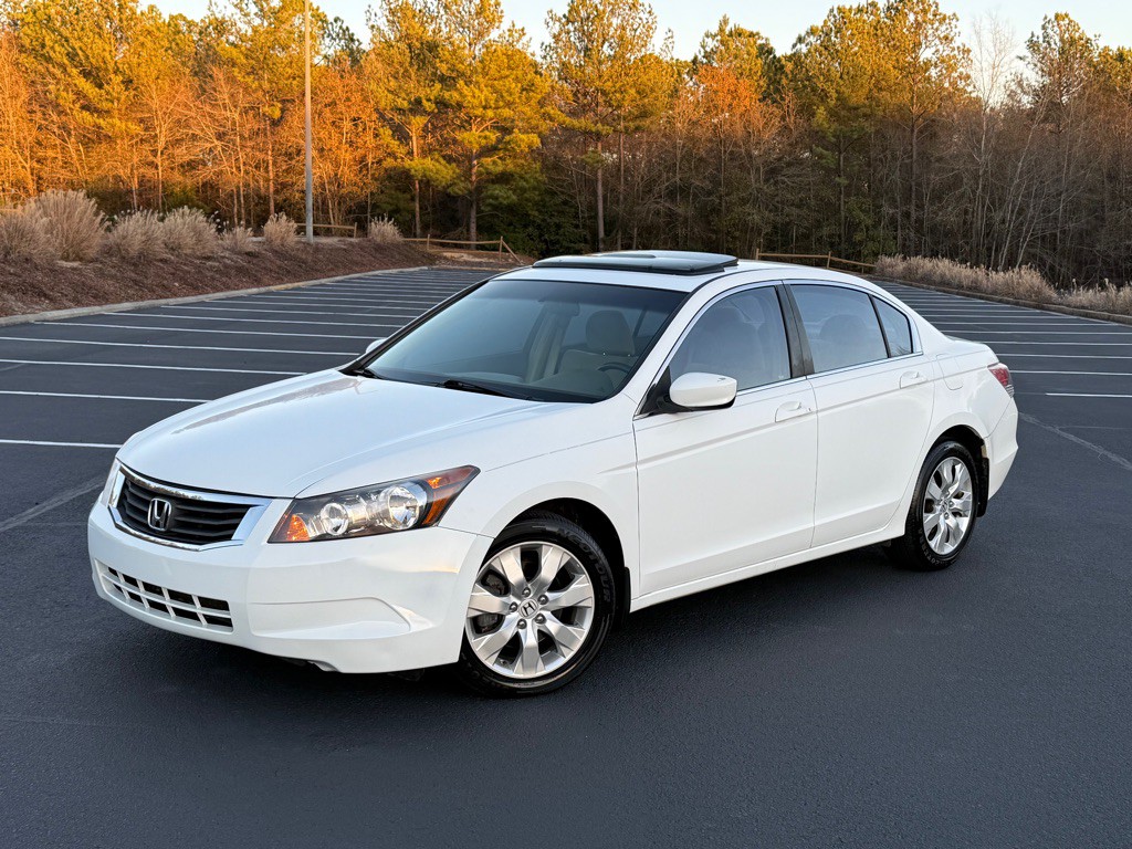 2008 Honda Accord Image 2