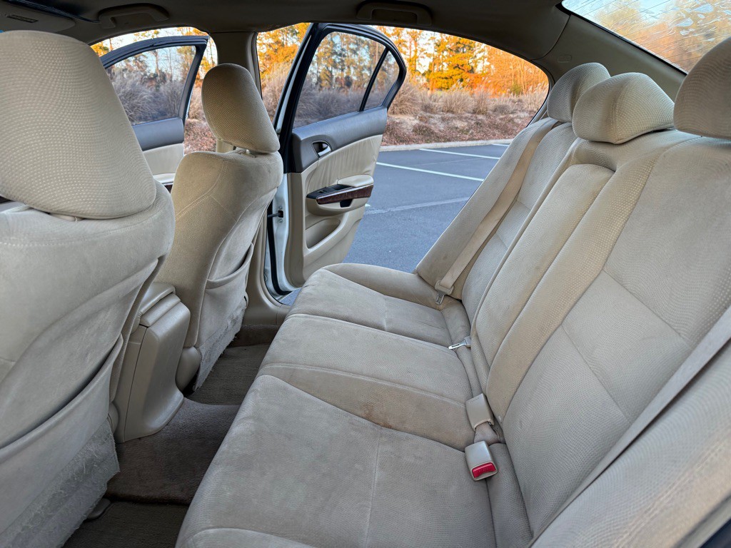 2008 Honda Accord Image 17