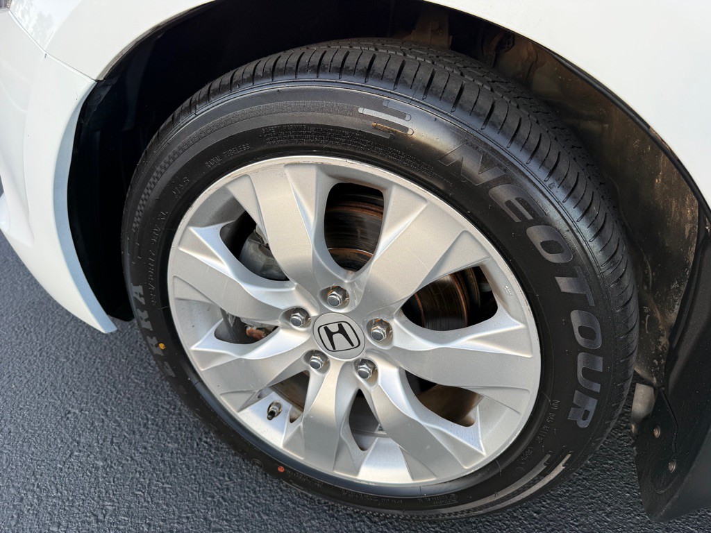 2008 Honda Accord Image 24