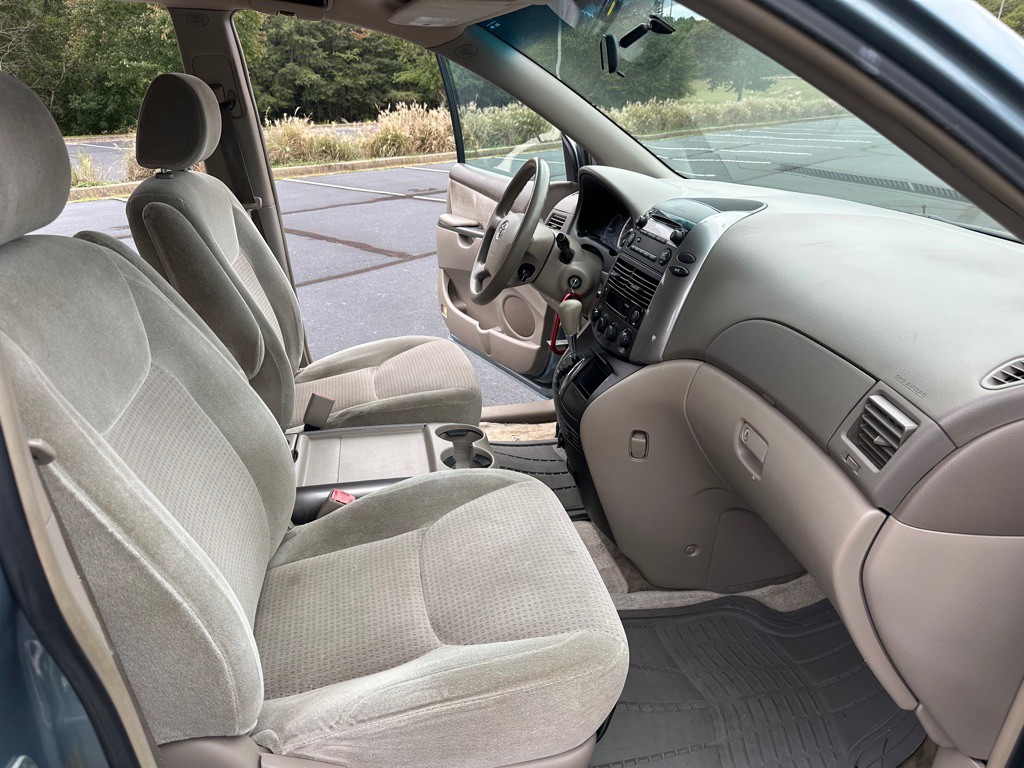 2006 Toyota Sienna Image 10
