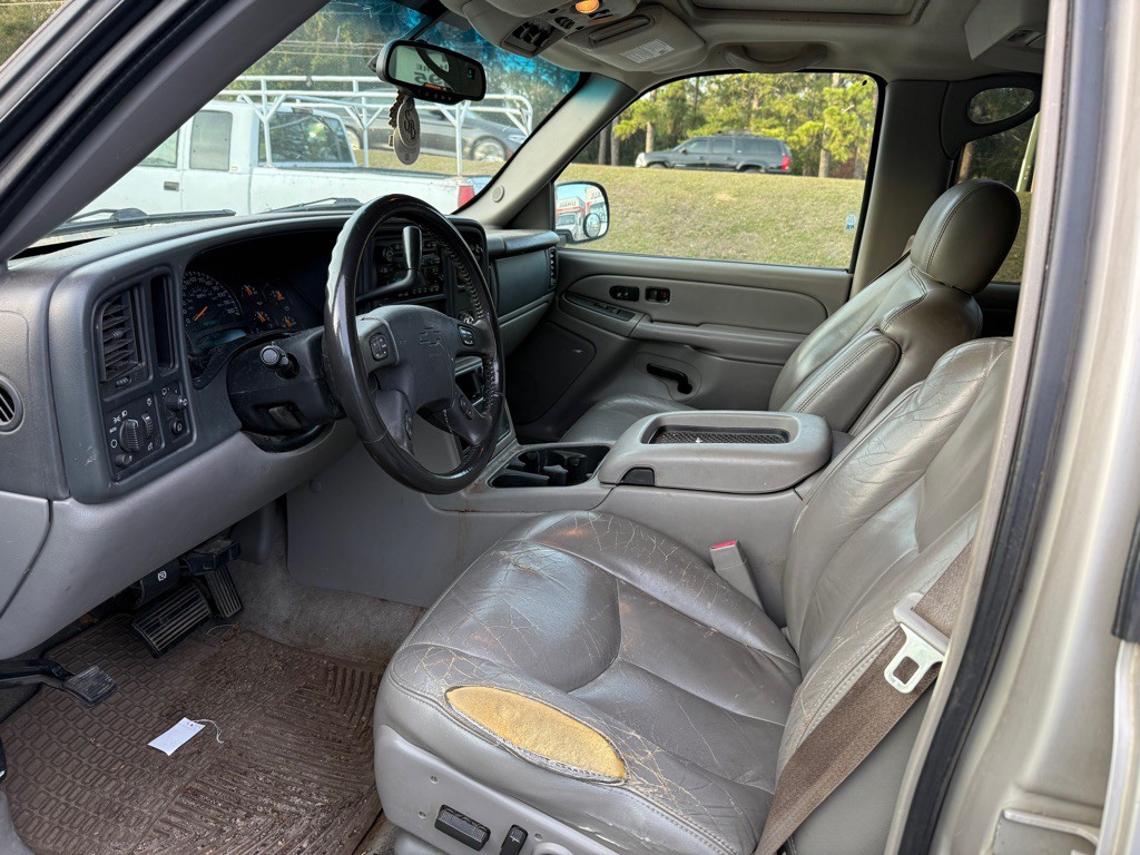 2005 Chevrolet Tahoe Image 6