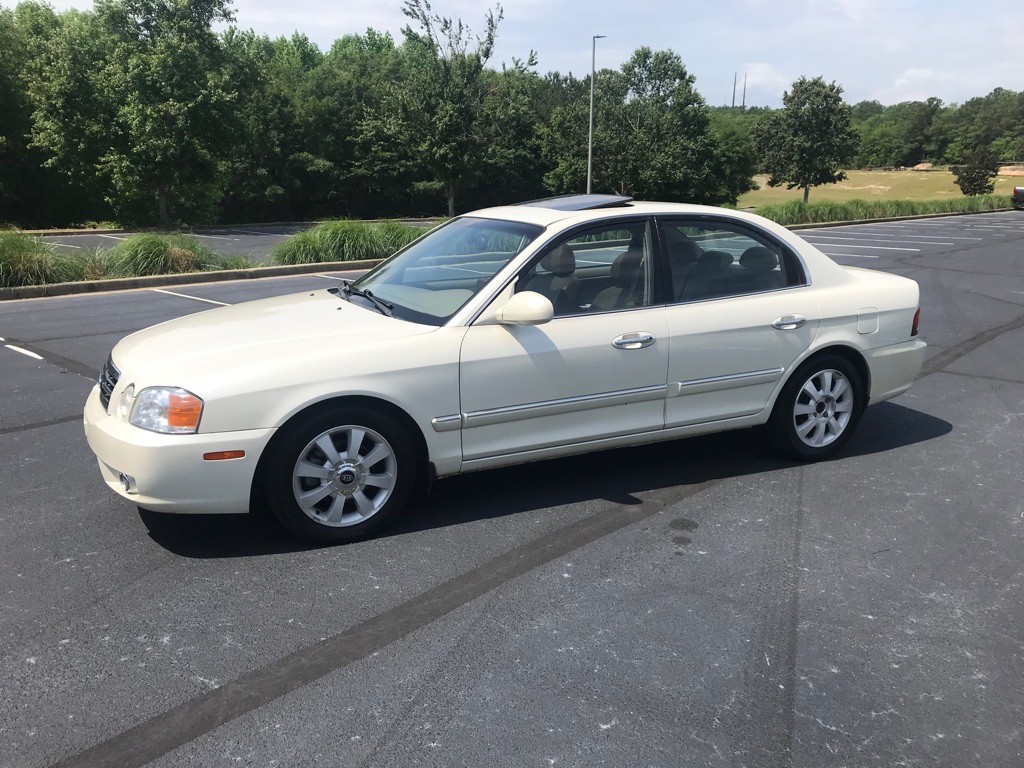 2004 Kia Optima Image 5