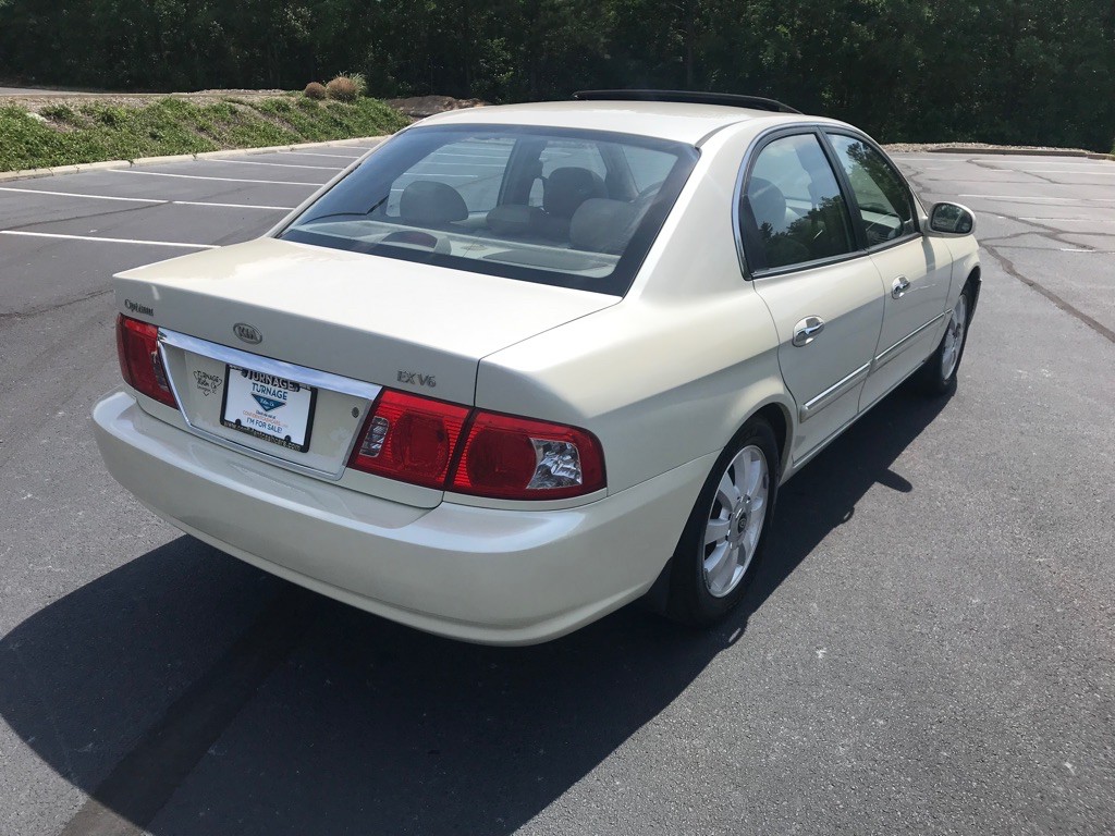 2004 Kia Optima Image 8