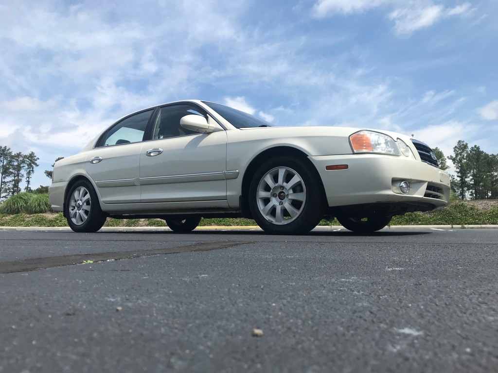 2004 Kia Optima Image 24