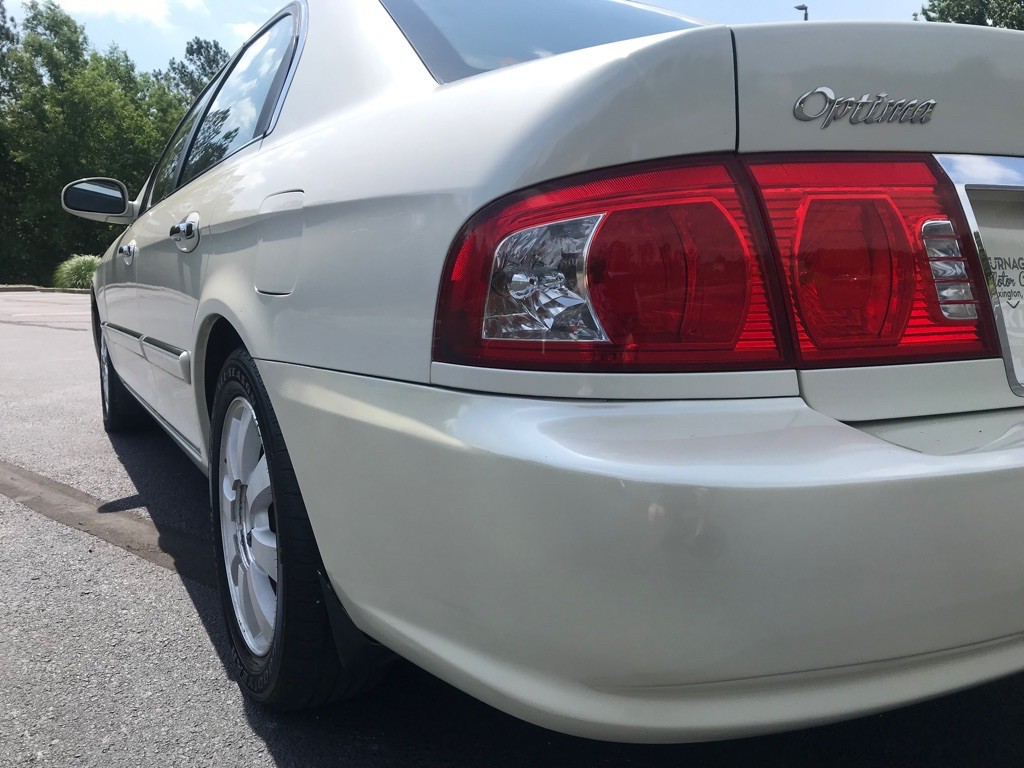 2004 Kia Optima Image 27