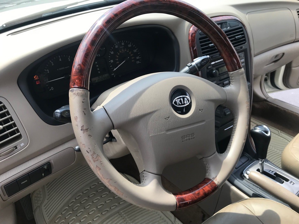 2004 Kia Optima Image 39