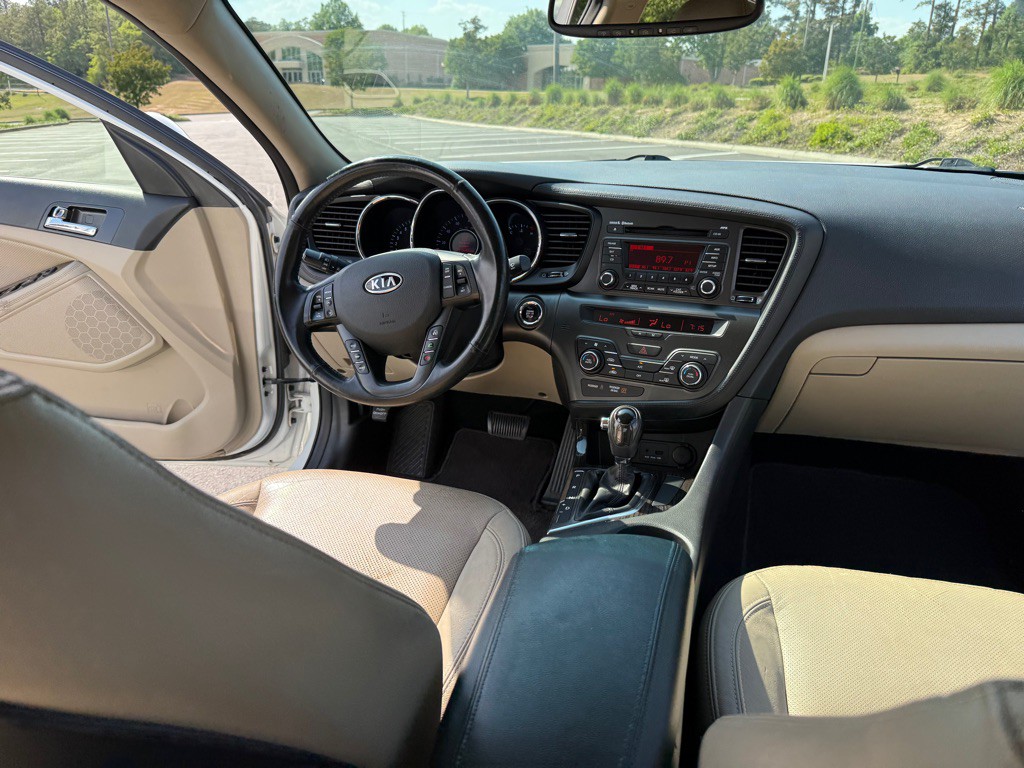 2012 Kia Optima Image 14