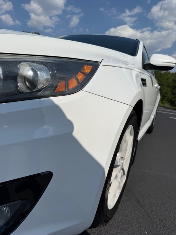 2012 Kia Optima Image 31