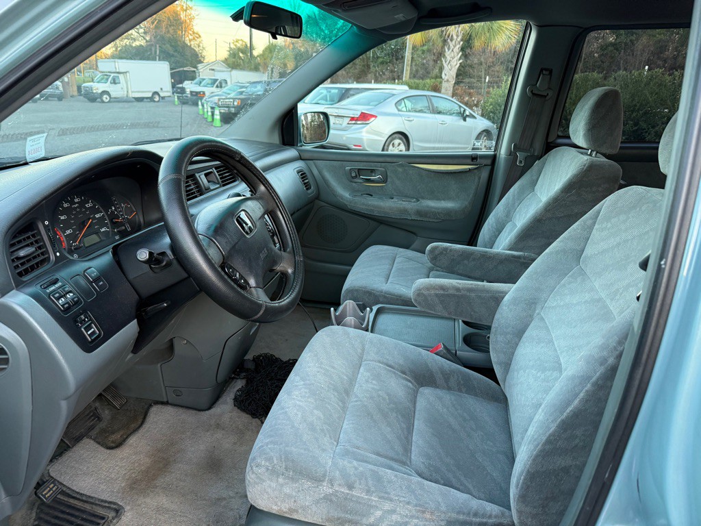 2003 Honda Odyssey Image 7