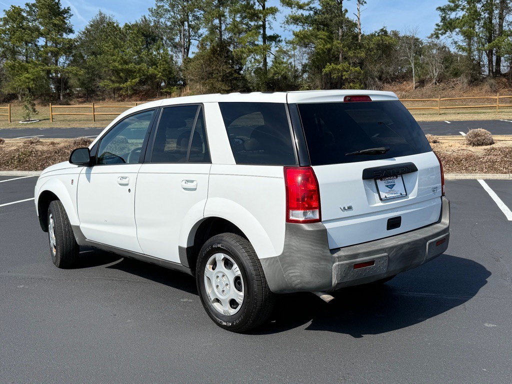 2005 Saturn Vue Image 9
